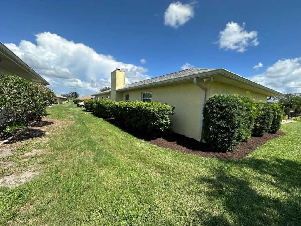 Perfectly Trimmed Hedges